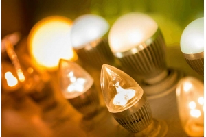 深圳LED燈具類產品郵寄國外要多久?